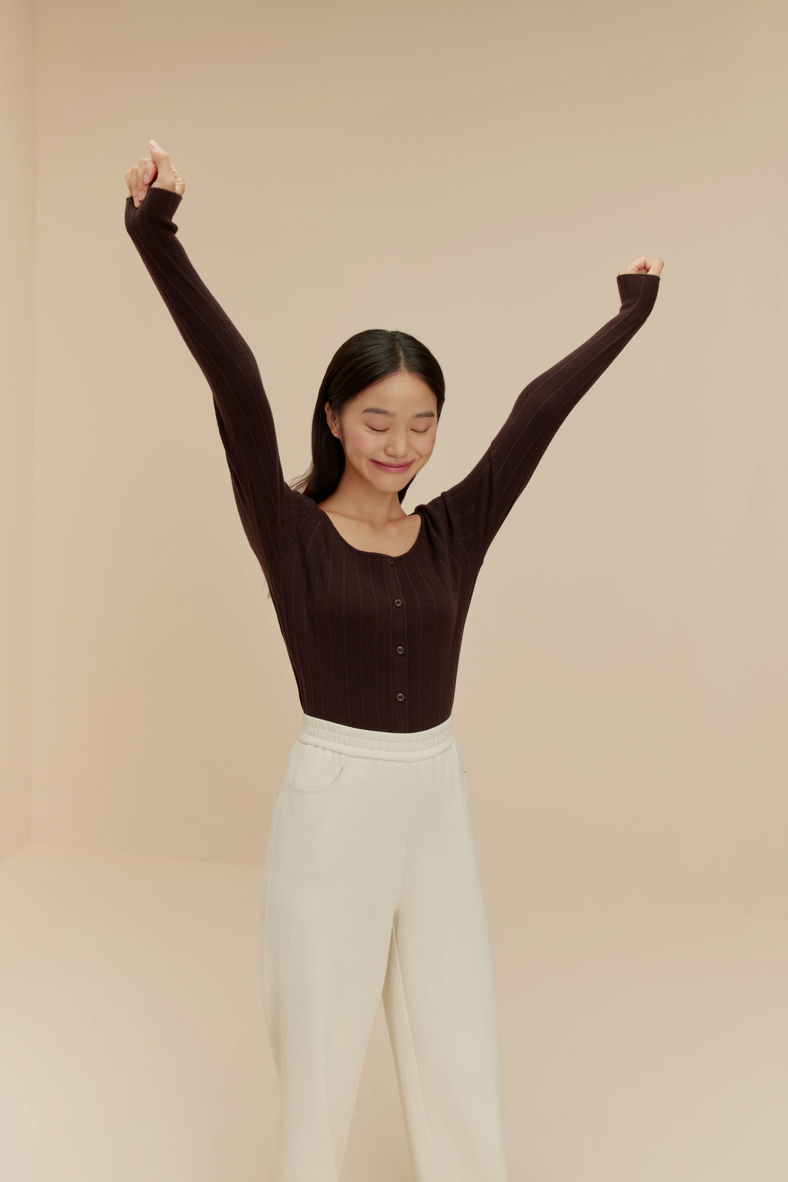 Knitted Ribbed Cardigan - Image 10