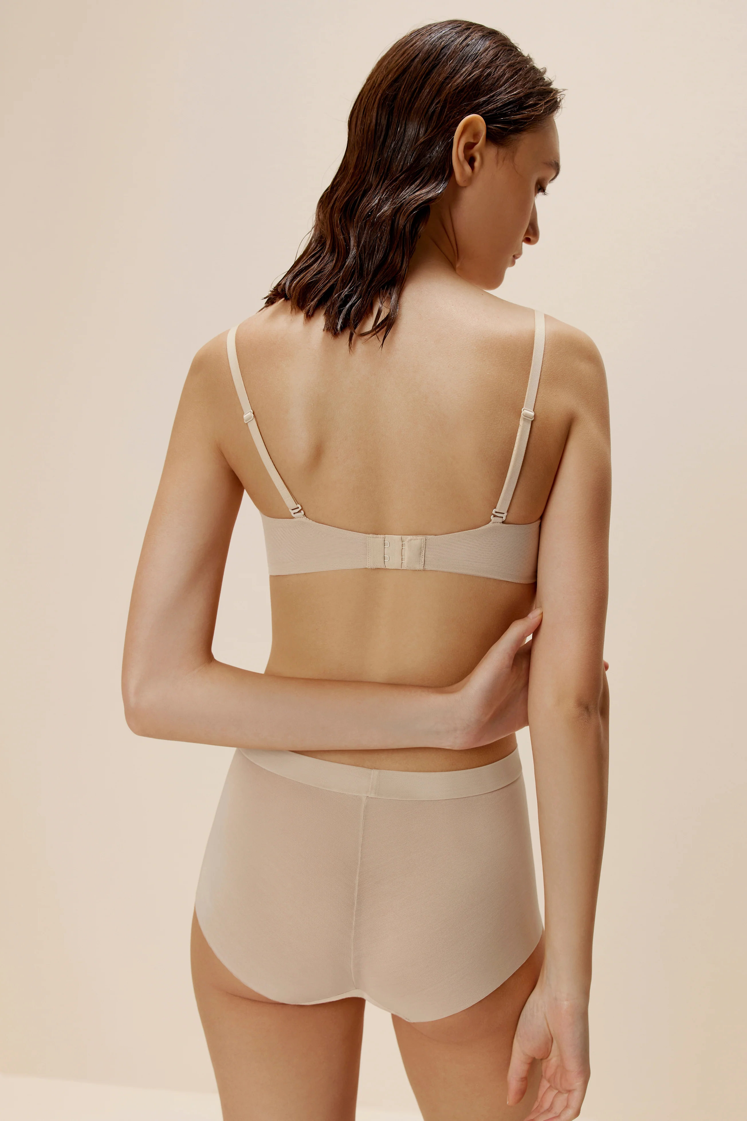 Twin Cross Mesh Bra - Image 8